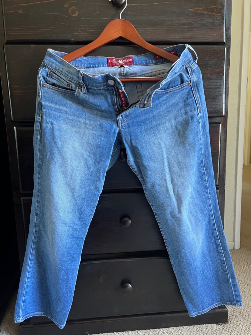 🍀Lucky Brand Low Rise Light Blue Denim Jeans